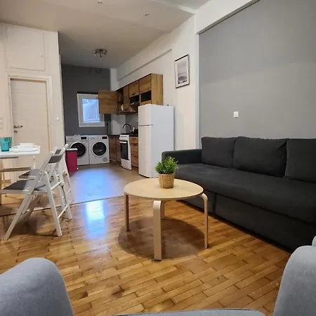 Cozy In Neos Kosmos By Zain Apartment